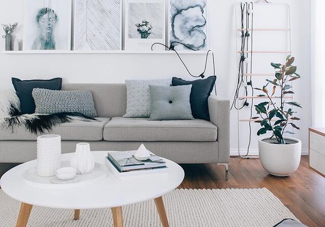 Lounge-Room